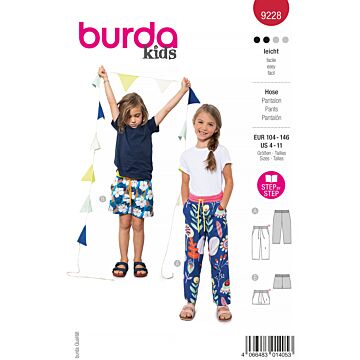 Burda 9228 - Byxa Shorts - Flicka Pojke